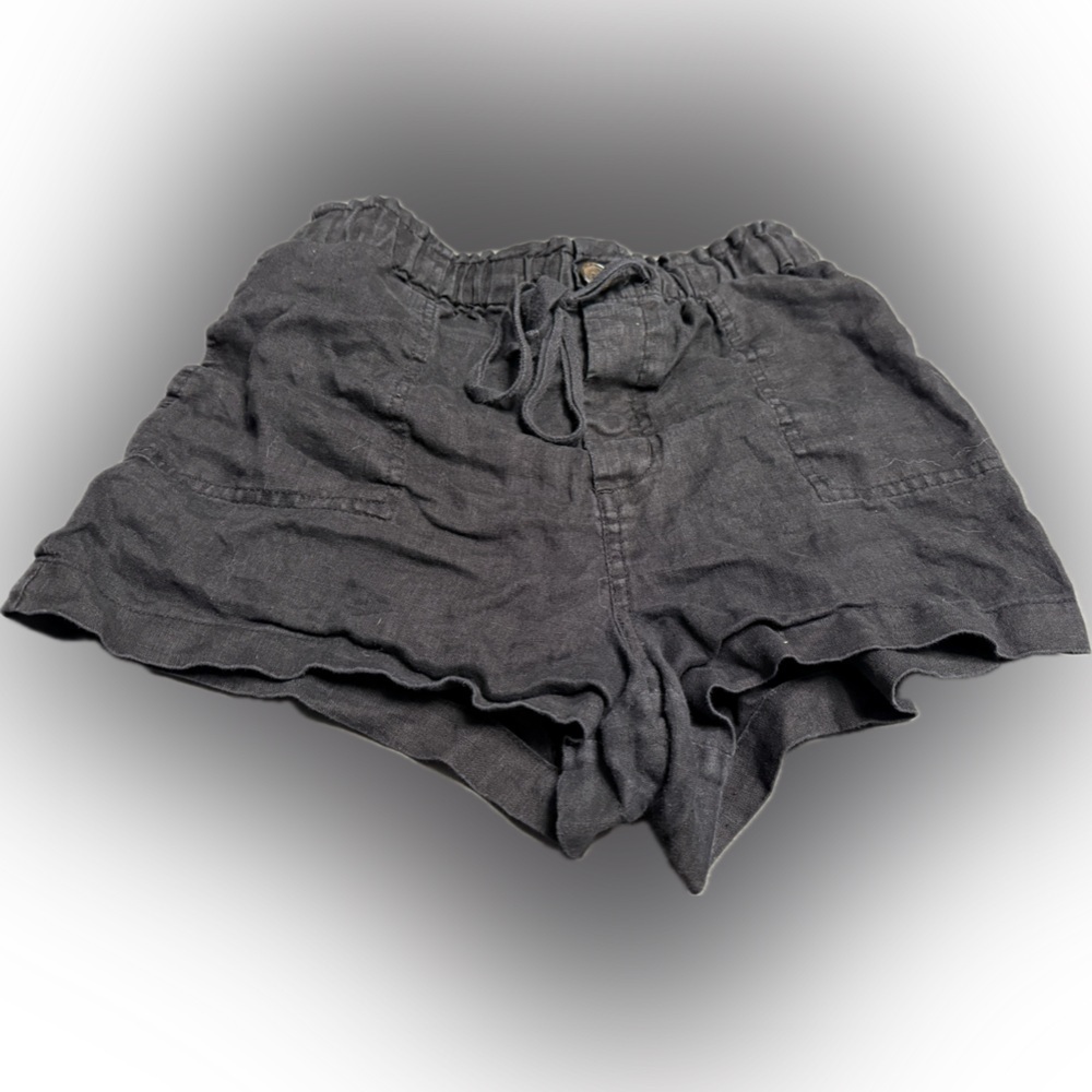 Forever 21 Black Cargo Shorts